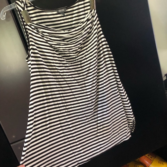 Kenneth Cole Reaction top - Picture 4 of 4